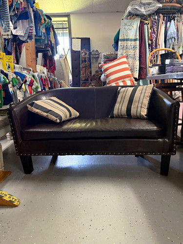 Brown leather loveseat - brown,