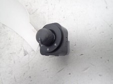 COMMANDE RETROVISEUR 1618106380 PEUGEOT BIPPER TEPEE (03/2008) / NE 173642