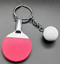 PORTE CLE CLEF raquette rouge et balle de ping pong NEUF SPORT tennis de table