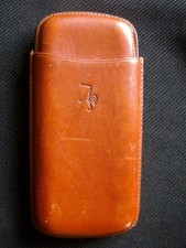 étui à cigares en cuir