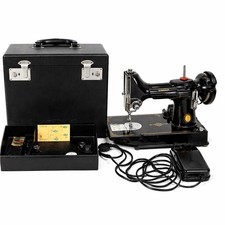 machine à coudre singer 221k