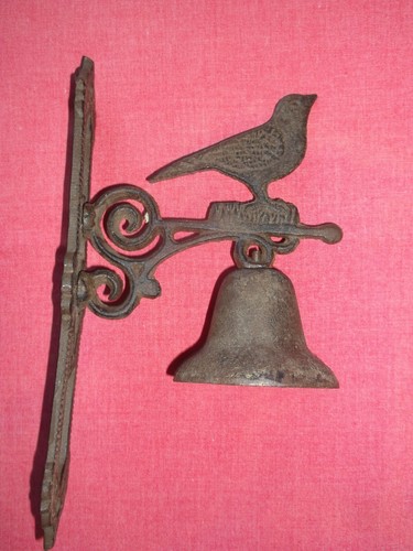 Ancienne cloche en - ancienne,
