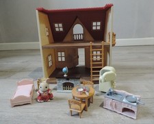 LE GRAND COTTAGE SYLVANIAN FAMILIES + MEUBLES ET ACCESSOIRES
