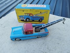 Voiture joustra dépanneuse