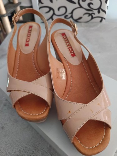 Belles paires chaussures - belles,