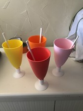 superbe lot de 4 coupes a glace tupperware