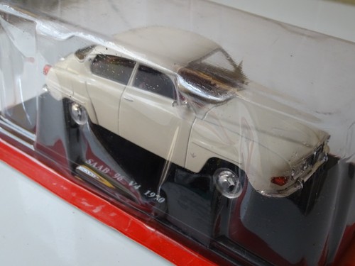 Saab 1970 blanche - v4,