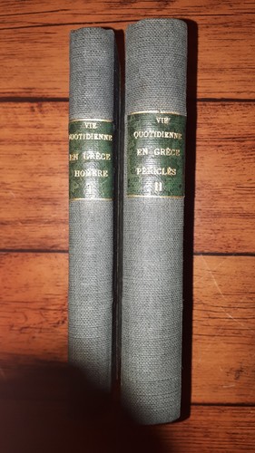 Livres reliés sur - 2,