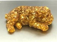 Figurine statuette en ambre