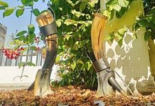 5 cornes à boire vikings avec étui en cuir pointe boule en laiton et support ...