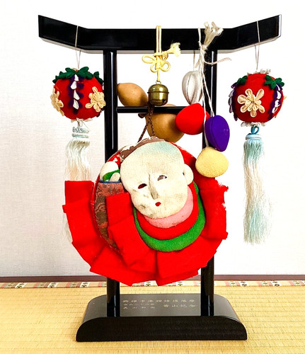Ancienne poupée japonaise