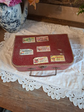 Ancienne petite valise vintage rempli crayon et autres ...