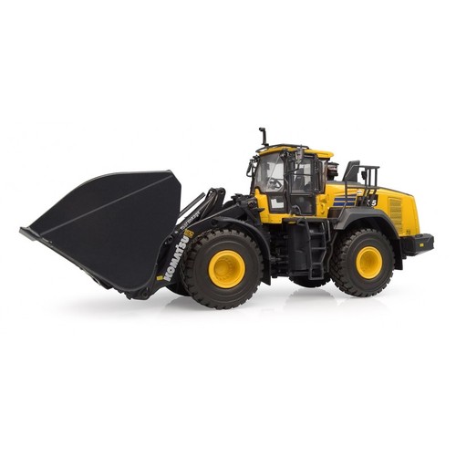 Universal hobbies komatsu - -,