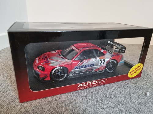 Autoart nissan skyline - 1/18,