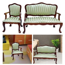 Canapé en bois miniature