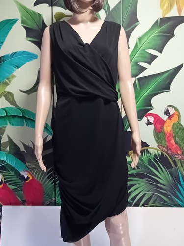 Robe noire drapée chic - robe,