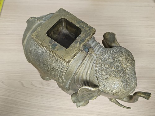 Ancienne statue indienne - , en
