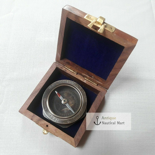Ancienne mini boussole - , de
