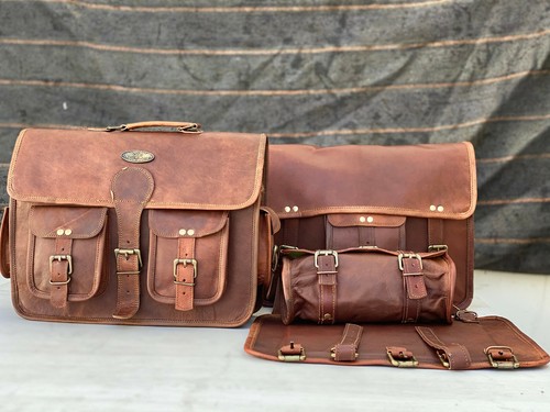 Sacs panniers moto - de, de