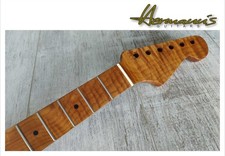 Str*t HQ One Piece Curly