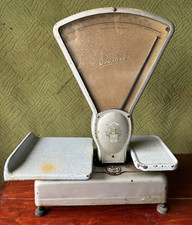 Ancienne balance de cuisine de