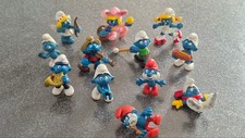 LOT DE 12 FIGURINES