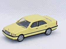 HERPA  MERCEDES C220  en HO 1:87eme