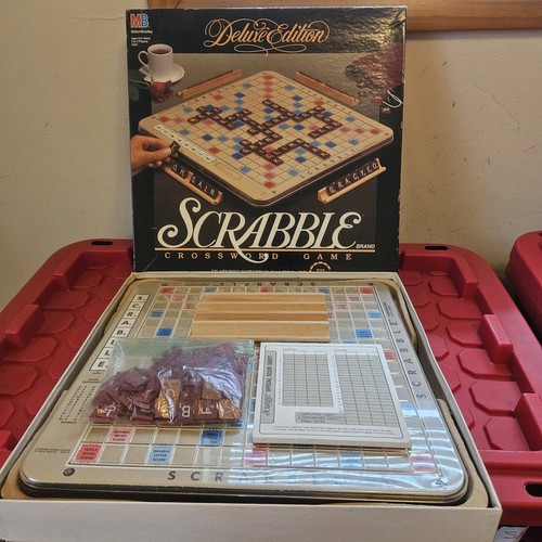 Scrabble deluxe edition - scrabble,