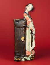 Vtg Chinese Winterthur Museum LADY IN WAITING-Mud Figurine-12.5”-GUC-See 4th Pic