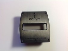 Fond de boite Corum Ti-Bridge