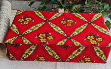 ANCIENNE BOITE A COUTURE EN