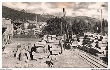 AWJP12-0980-63 - VOLVIC - Lava Stone Cutting Site