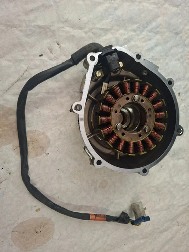 Stator carter kymco 250 - stator,