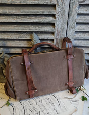 ANCIENNE VALISE DE VOYAGE EN