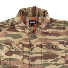 Patagonia Shirt Mens Large Camo Fjord Flannel Fjord Button Up Outdoor Hunting