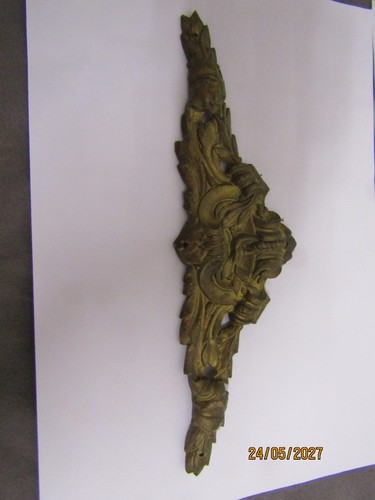 Petit fronton bronze - en,