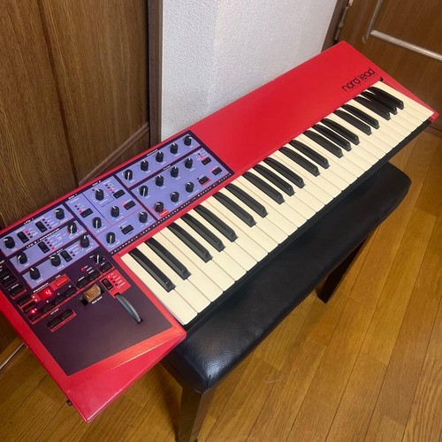 Clavia nord lead virtual - 1,