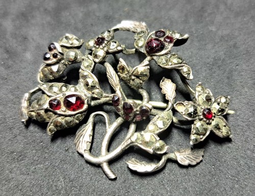 Belle broche napoléon - belle,