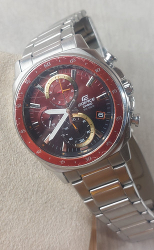 Ancienne montre quartz - ancienne,