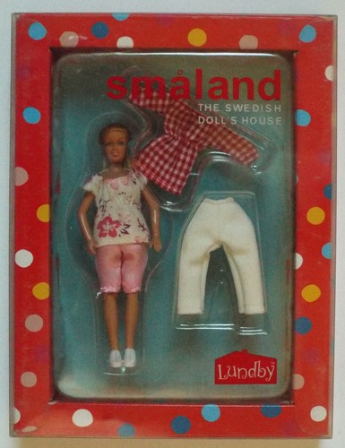 Smaland mother doll - 1/16, and