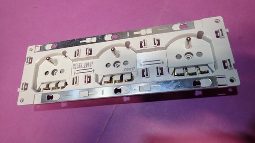Hager kallysta wk123 triple - hager,