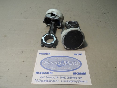 Paire pistons bielles - pistons, et