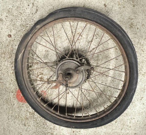Roue arriere pneu 600 new - arriere,