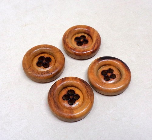 Lot boutons anciens - lot, bois