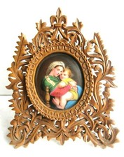 Cadre acajou médaillon porcelaine Napoléon III: La Vierge à la chaise de Raphaël