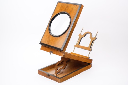 Folding graphoscope