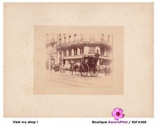 PARIS, VOITURE à CHEVAL