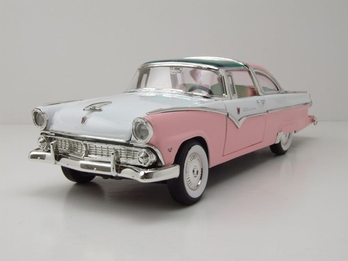 Ford crown victoria - victoria, rose