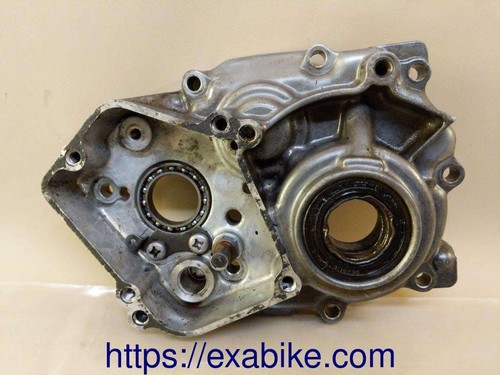 Couvercle moteur gauche - gauche, pour