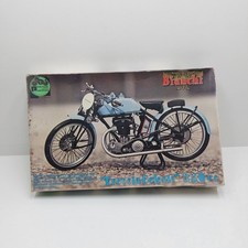 1/9 Protar 150 maquette moto